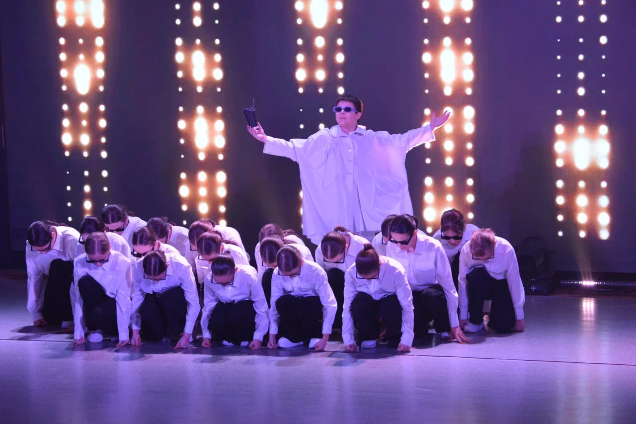 Учреждения культуры Белогорска поздравляют женщин с праздником весны